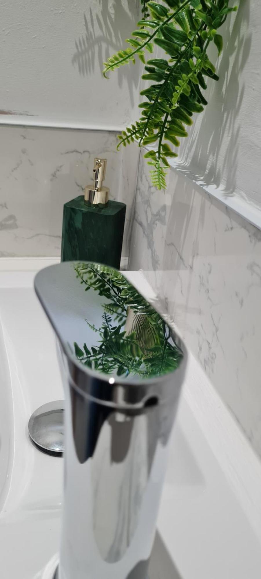 Shm Stays Leicester. Newly Renovated!! 15 Min Drive From City Centre, University. 9 Min Drive To Leicester City Stadium, 5 Min Drive To M1 & M69. 2 Min Walk To Bus Stop. Habitación foto